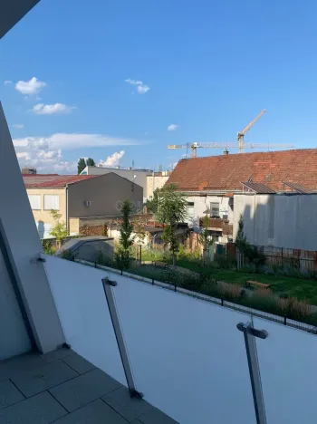 Pronájem bytu 1+kk, Brno, Komárovská, 33 m2