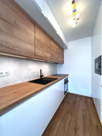 Pronájem bytu 2+kk, Praha - Motol, Ježovská, 42 m2
