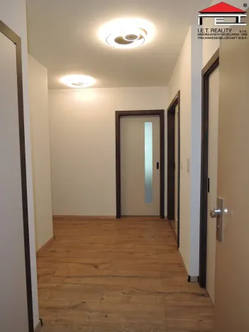 Pronájem bytu 3+kk, Praha - Vysočany, Kabešova, 82 m2