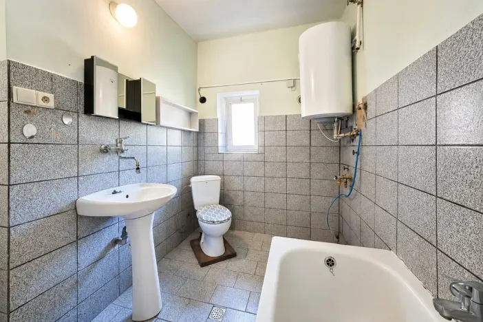 Pronájem rodinného domu, Lom, Tyršova stezka, 150 m2