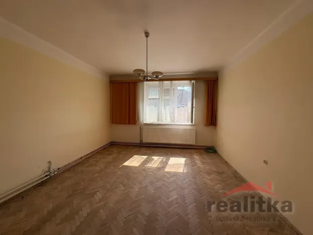 Prodej bytu 3+1, Opava - Předměstí, třída Spojenců, 74 m2