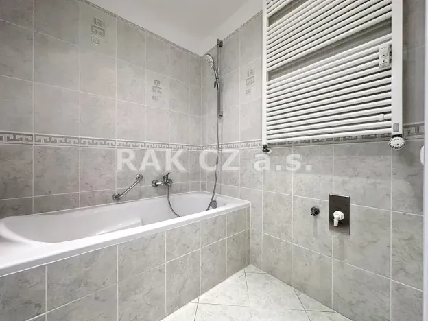 Pronájem bytu 3+kk, Praha - Prosek, Libočanská, 90 m2