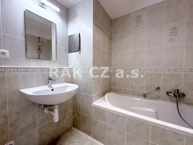 Pronájem bytu 3+kk, Praha - Prosek, Libočanská, 90 m2