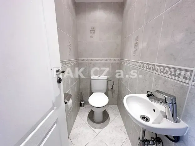 Pronájem bytu 3+kk, Praha - Prosek, Libočanská, 90 m2
