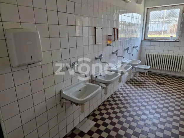 Pronájem skladu, Kunovice, Na Záhonech, 1000 m2