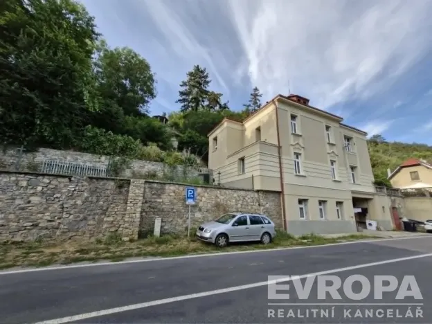 Pronájem bytu 1+kk, Karlštejn, 30 m2