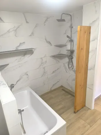 Pronájem bytu 4+1, Běleč, 178 m2