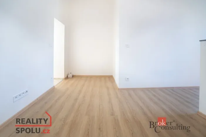 Pronájem bytu 2+kk, Stěžery, Zámecká, 47 m2