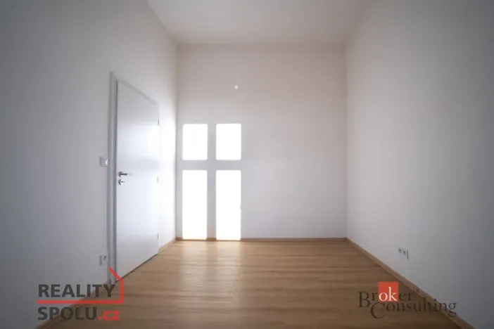 Pronájem bytu 2+kk, Stěžery, Zámecká, 47 m2