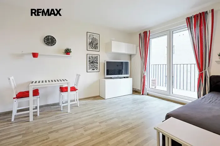 Pronájem bytu 1+kk, Plzeň, Sladová, 26 m2