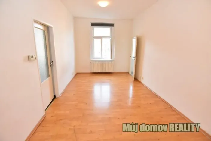 Pronájem bytu 1+kk, Praha - Vysočany, Freyova, 24 m2