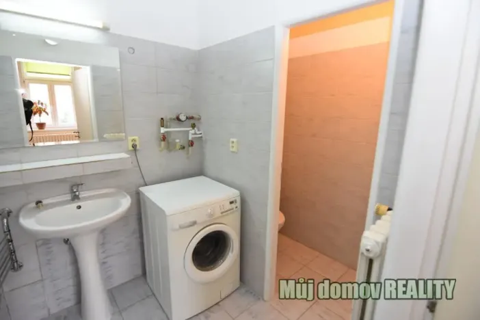 Pronájem bytu 1+kk, Praha - Vysočany, Freyova, 24 m2