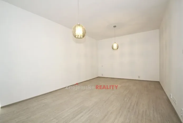 Pronájem bytu 2+kk, Znojmo, MUDr. Jana Janského, 42 m2