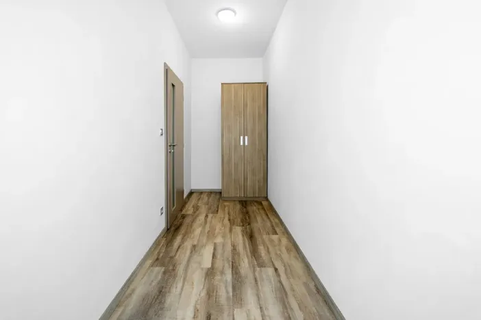 Pronájem bytu 1+kk, Plzeň, Pod Záhorskem, 447 m2