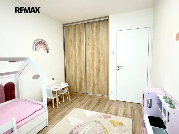 Pronájem bytu 3+kk, Praha - Libeň, Na sypkém, 70 m2
