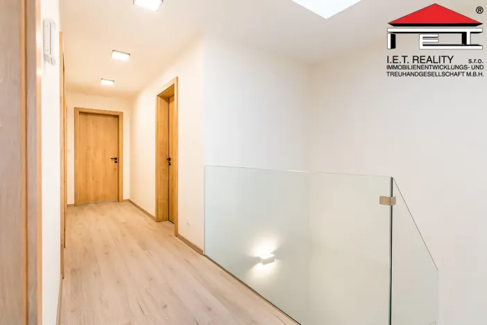 Pronájem rodinného domu, Moravany, Brněnská, 216 m2