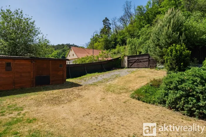Prodej pozemku pro bydlení, Mšeno - Vojtěchov, 1261 m2