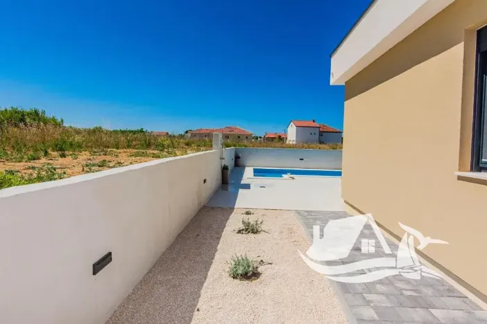 Prodej vily, Privlaka, Chorvatsko, 100 m2