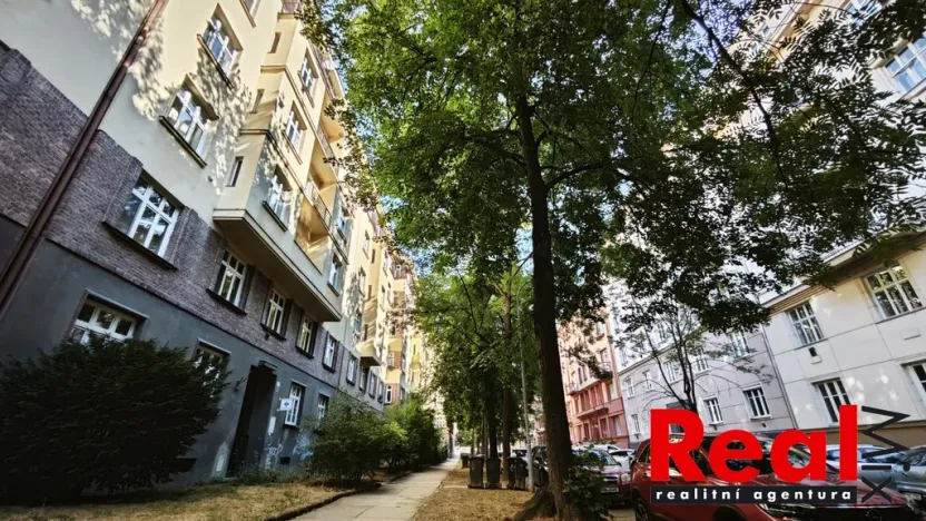 Pronájem bytu 3+1, Brno - Veveří, Čápkova, 108 m2