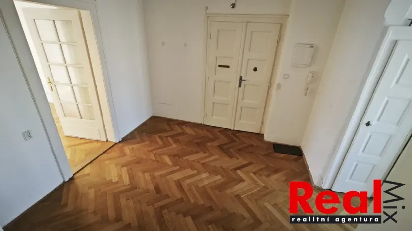 Pronájem bytu 3+1, Brno - Veveří, Čápkova, 108 m2