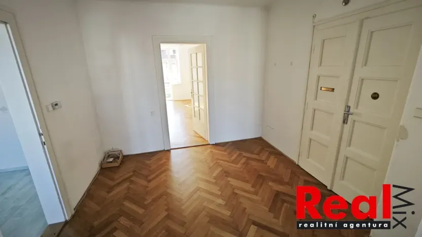 Pronájem bytu 3+1, Brno - Veveří, Čápkova, 108 m2
