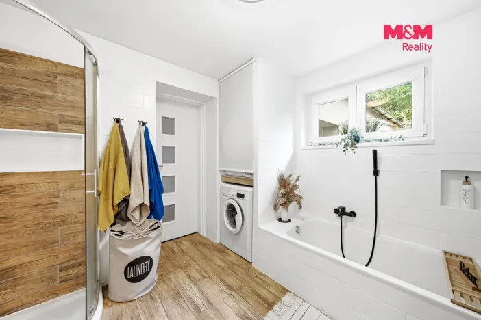 Prodej rodinného domu, Malíkov, 180 m2