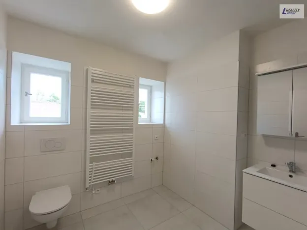 Pronájem bytu 2+1, Nečín, 65 m2