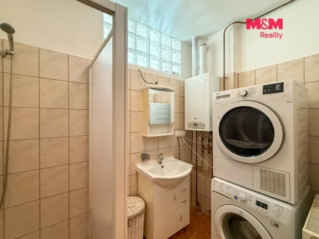 Pronájem bytu 3+kk, Dolní Újezd, 69 m2