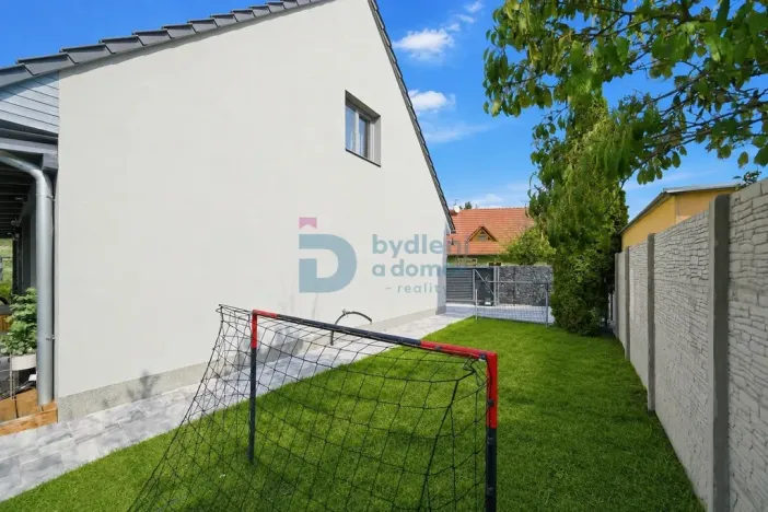 Prodej rodinného domu, Hlušovice, U Potoka, 161 m2