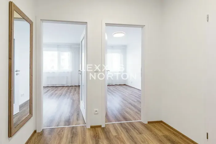 Pronájem bytu 2+kk, Praha - Kbely, Sedlářova, 52 m2