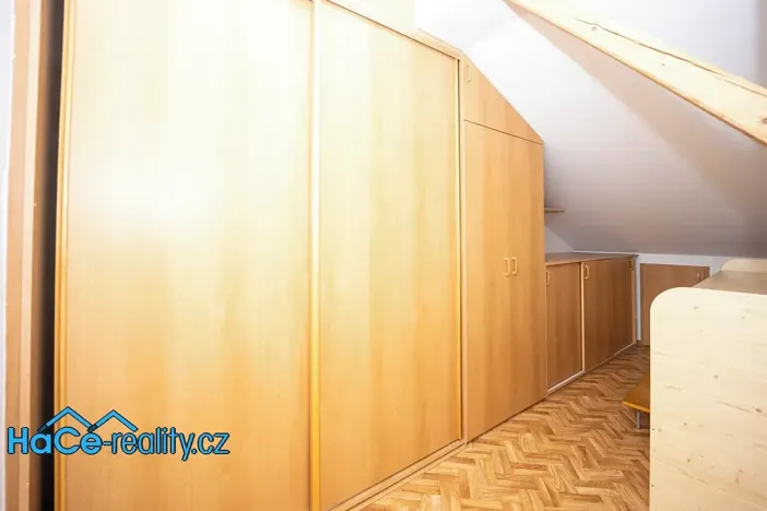 Pronájem bytu 2+kk, Hradec Králové, Ke Splavu, 70 m2