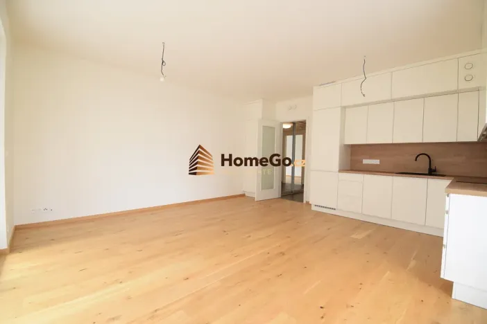 Pronájem bytu 2+kk, Praha - Modřany, Komořanská, 65 m2