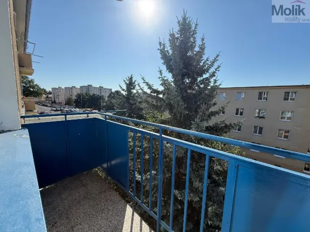 Pronájem bytu 2+1, Litvínov - Horní Litvínov, Valdštejnská, 52 m2
