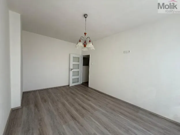 Pronájem bytu 2+1, Litvínov - Horní Litvínov, Valdštejnská, 52 m2