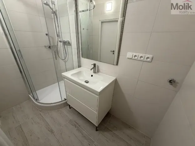 Pronájem bytu 2+1, Litvínov - Horní Litvínov, Valdštejnská, 52 m2