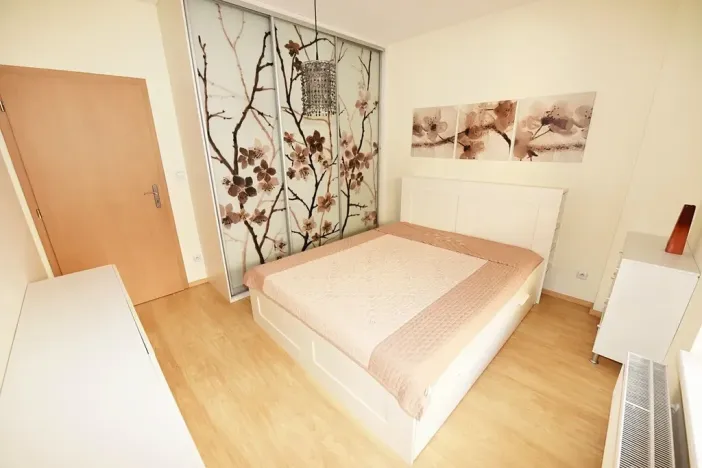 Pronájem bytu 3+kk, Praha - Kunratice, Za valem, 89 m2