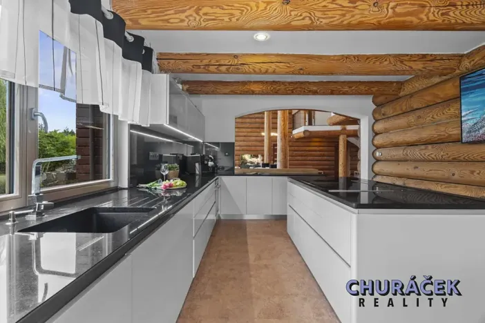 Prodej rodinného domu, Černošice, Foglarova, 400 m2