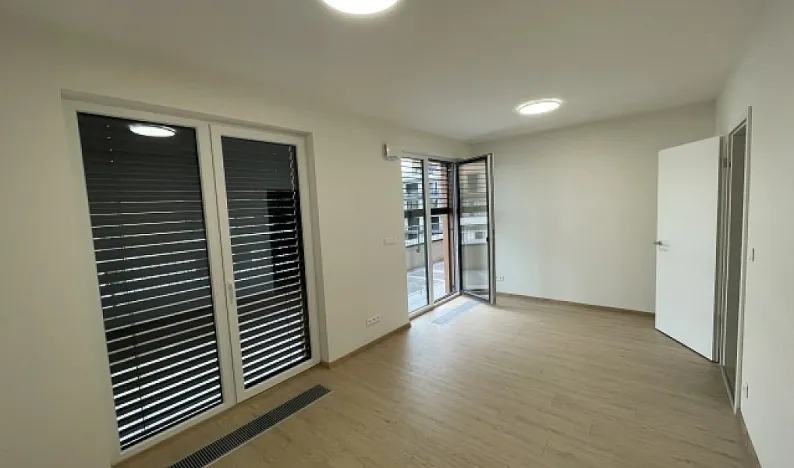 Pronájem bytu 3+kk, Praha - Řeporyje, Haenkeho, 80 m2