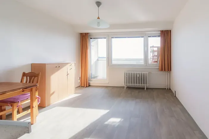 Pronájem bytu 1+kk, Praha - Kobylisy, Kyselova, 23 m2