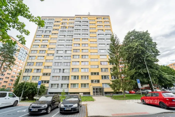 Pronájem bytu 1+1, Kolín, Na Magistrále, 30 m2