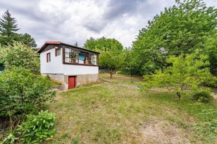 Prodej zahrady, Praha - Dejvice, Na Pučálce, 493 m2