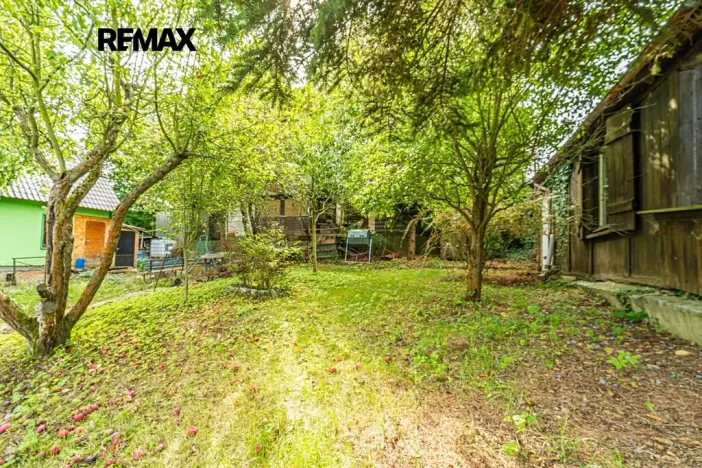 Prodej zahrady, Praha, 489 m2