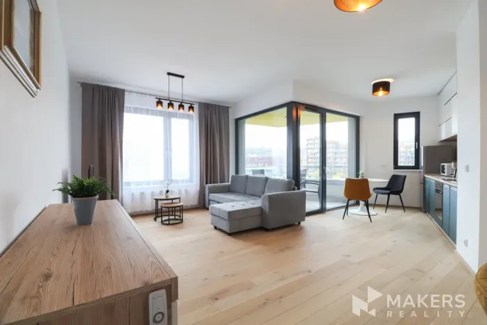 Pronájem bytu 2+kk, Praha - Karlín, Sokolova, 60 m2