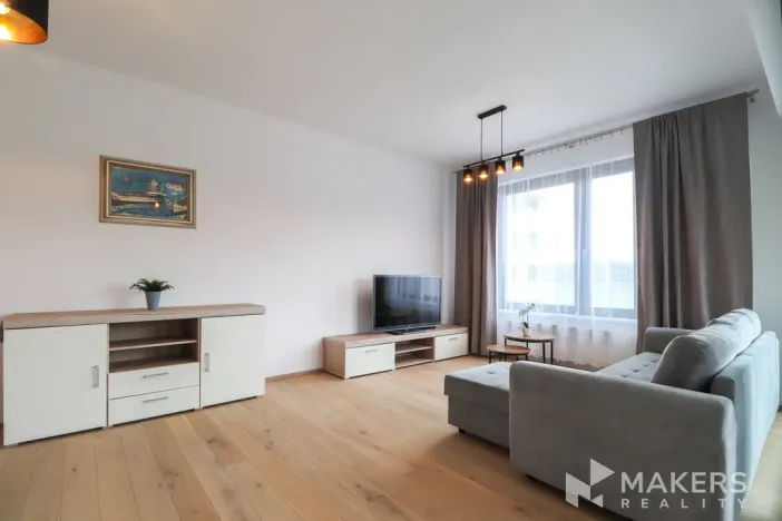 Pronájem bytu 2+kk, Praha - Karlín, Sokolova, 60 m2