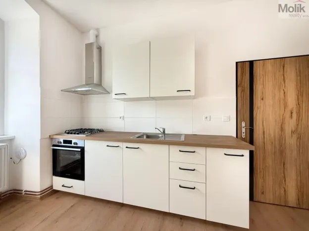 Pronájem bytu 2+kk, Osek, Tovární, 52 m2