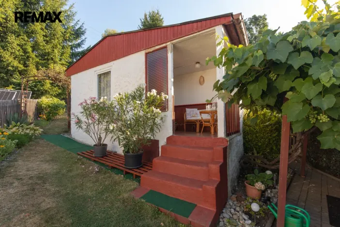 Prodej zahrady, Lom, 455 m2