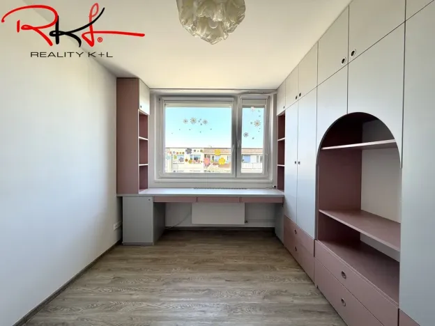 Prodej bytu 4+kk, Praha - Černý Most, Generála Janouška, 100 m2