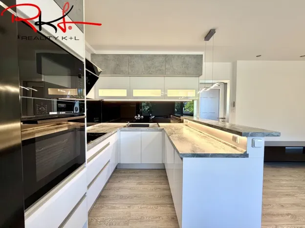 Prodej bytu 4+kk, Praha - Černý Most, Generála Janouška, 97 m2
