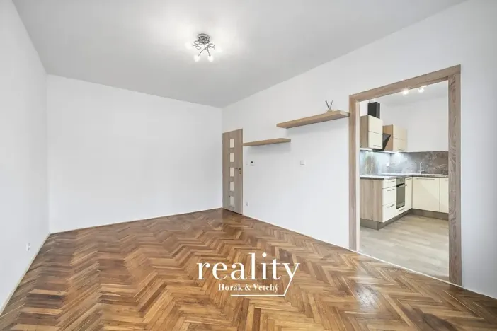 Pronájem bytu 1+1, Znojmo, Čermákova, 37 m2
