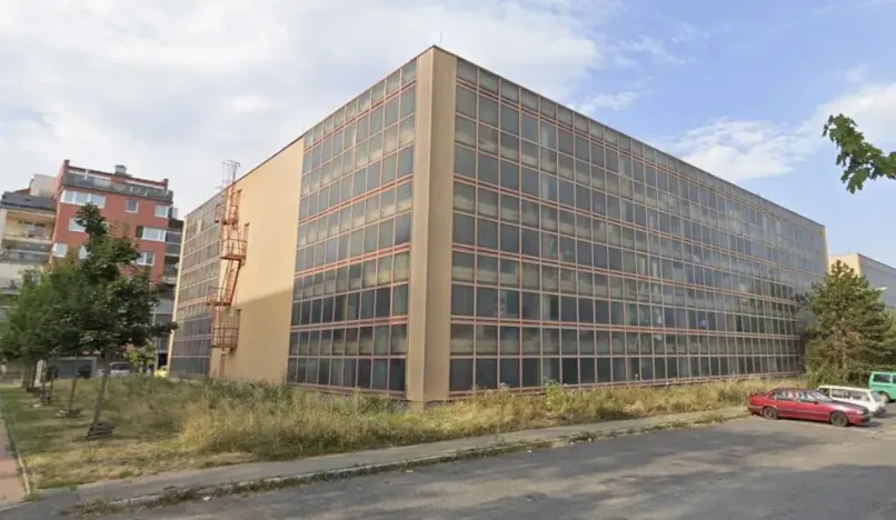 Prodej garážového stání, Praha - Střížkov, Lovosická, 18 m2